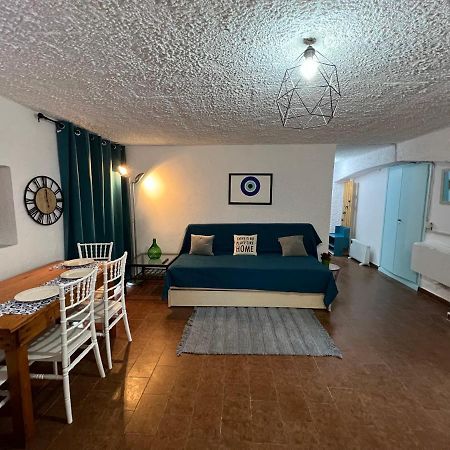 Ciel Apartment, 5 Minutes Walk From Ipsos Beach! Eksteriør billede