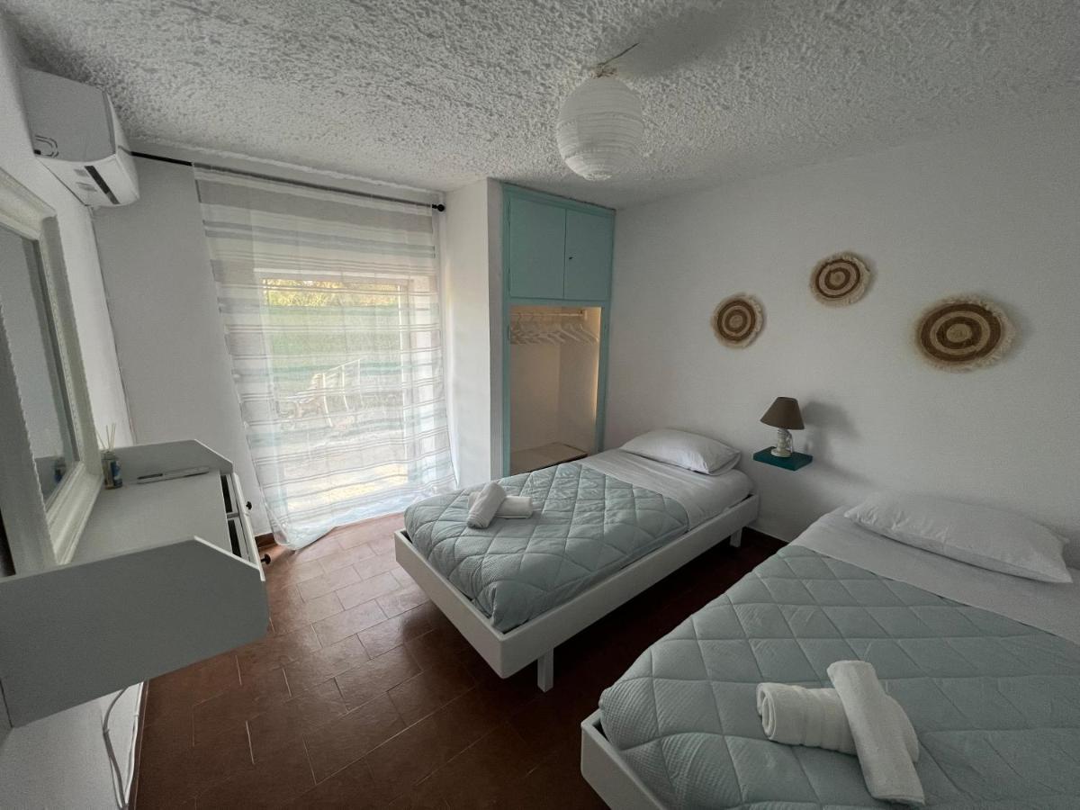Ciel Apartment, 5 Minutes Walk From Ipsos Beach! Eksteriør billede