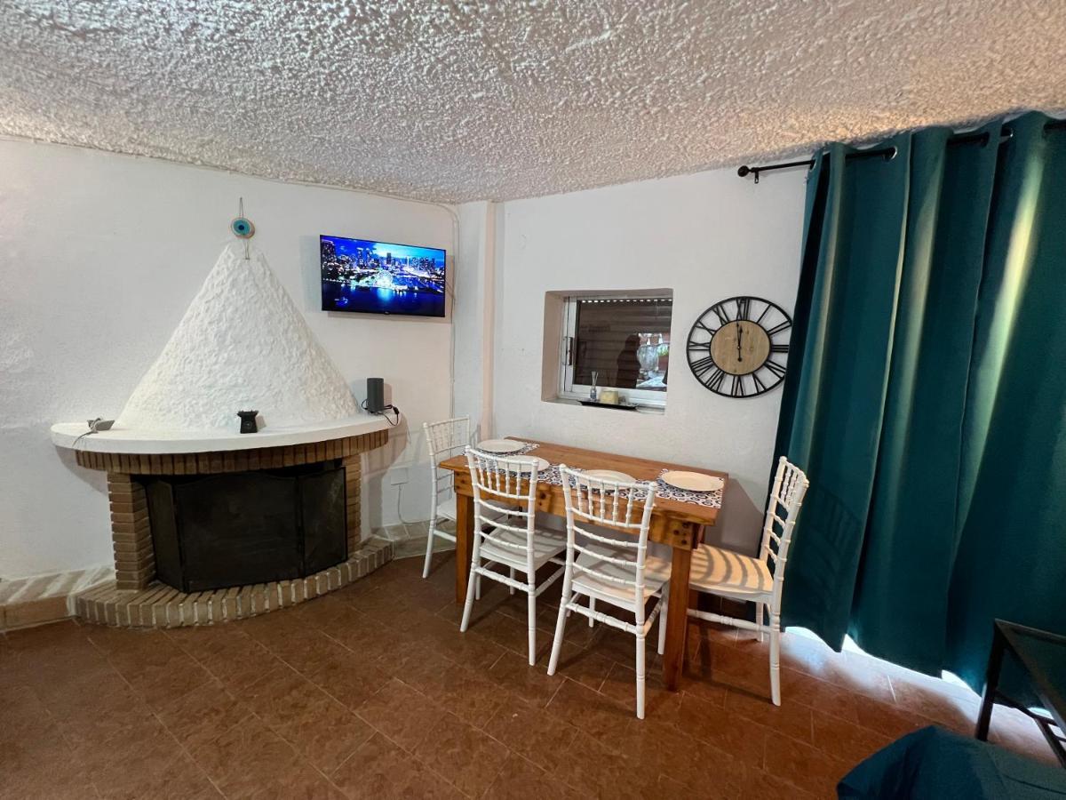 Ciel Apartment, 5 Minutes Walk From Ipsos Beach! Eksteriør billede