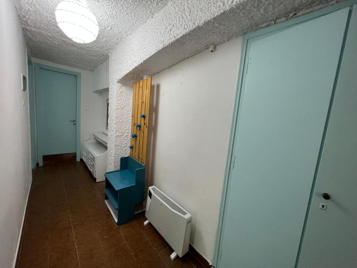 Ciel Apartment, 5 Minutes Walk From Ipsos Beach! Eksteriør billede